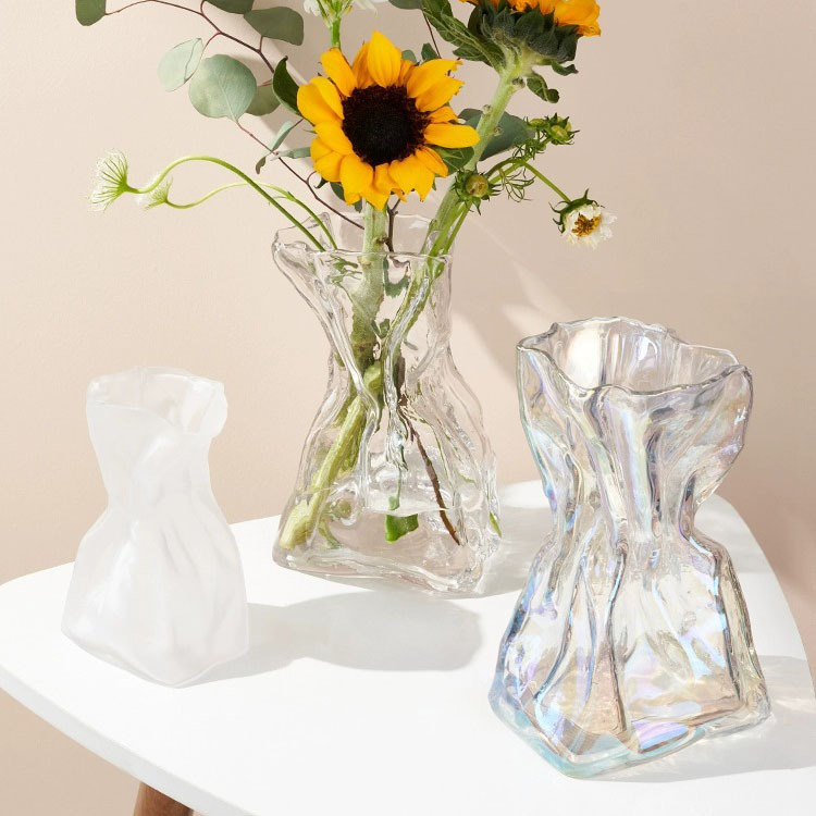 I.S. Machine Vases