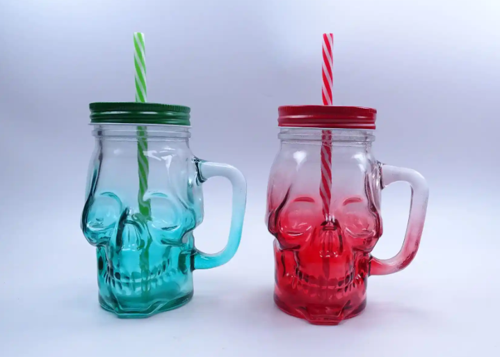 Glass water cup with metal lid